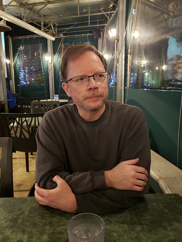 Bio image of Dr. Craig Kopris