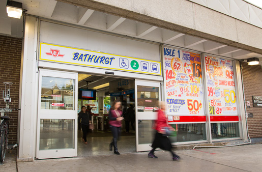 Bathurst Station entrance.