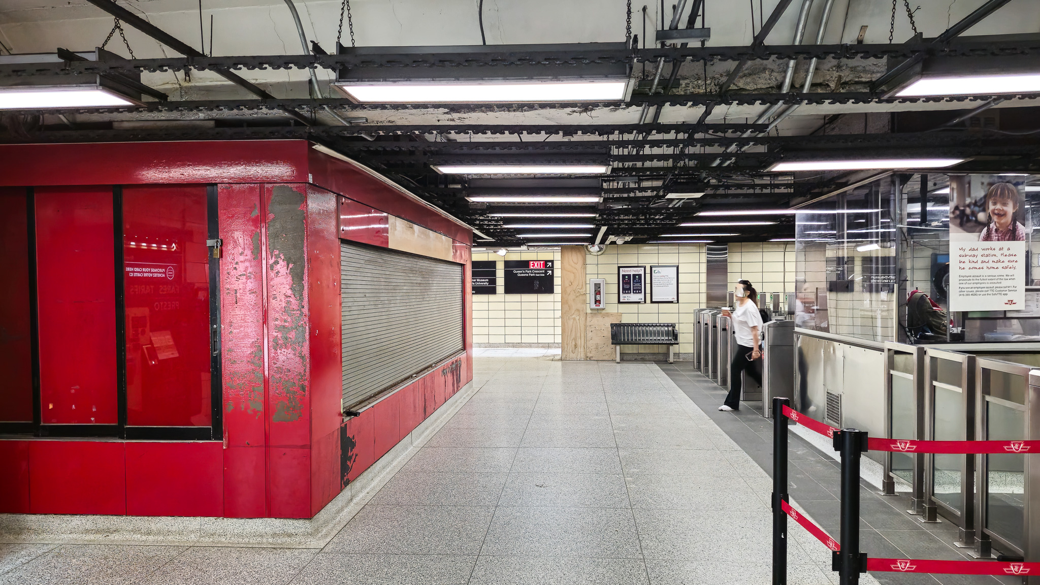 A modern day look at the Museum Station subway concourse