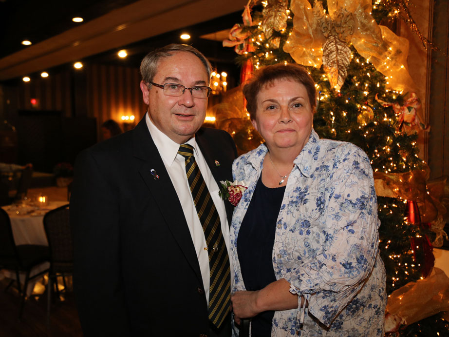 WESLEY THOMAS, 40 years Rail Cars and Shops,Wesley Thomas with his wife, Louise.