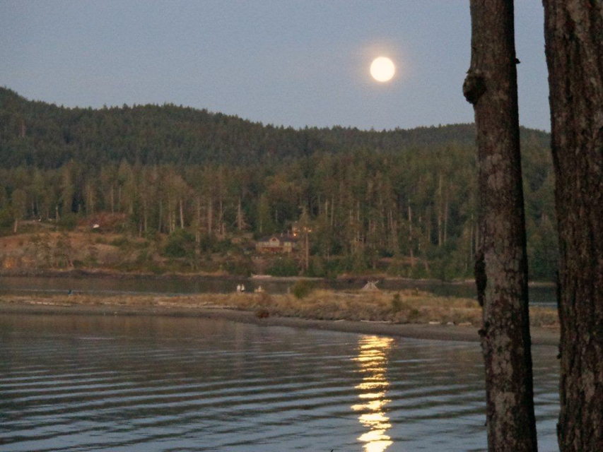Super moon over Whiffen Spit in the town of Sooke on Vancouver Island. Photo courtesy Mary Ann George