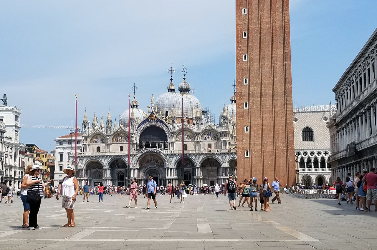 Pictures from my trip to Venice and Paris. Photos courtesy Aisha Malik