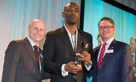 Rewards and Recognition customer service award recipient