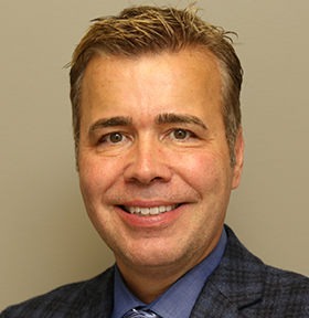 Tim Baubie, Head of Stations